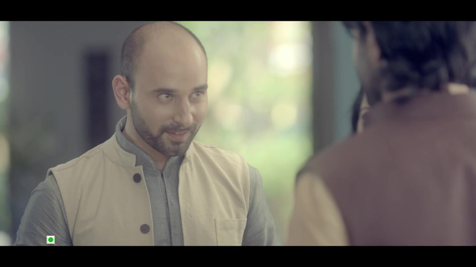 Cadbury Celebrations - Iss Eid Khushiyan Le Chalo